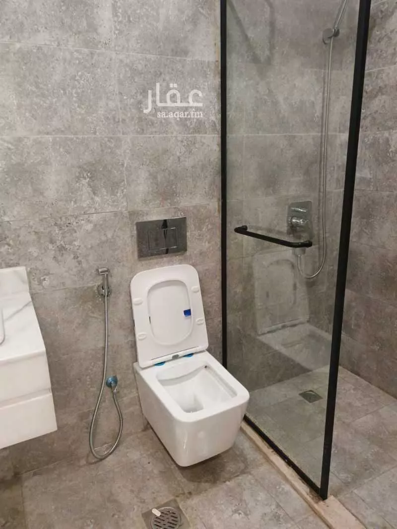 5 bedroom apartment in Um Hableen, Jeddah 6