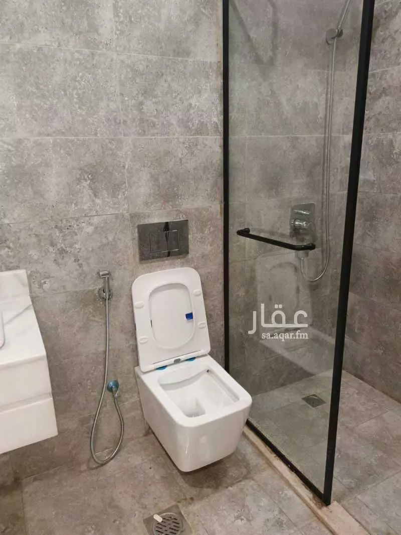 5 bedroom apartment in Um Hableen, Jeddah 6