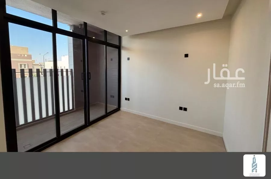 شقة 3 غرف في الملقا 5