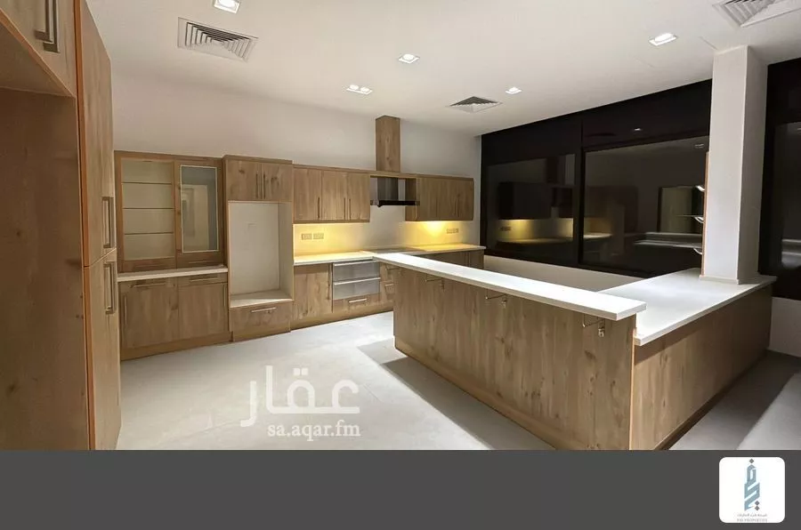 11 bedroom villa in Al Rabwa, Riyadh 24