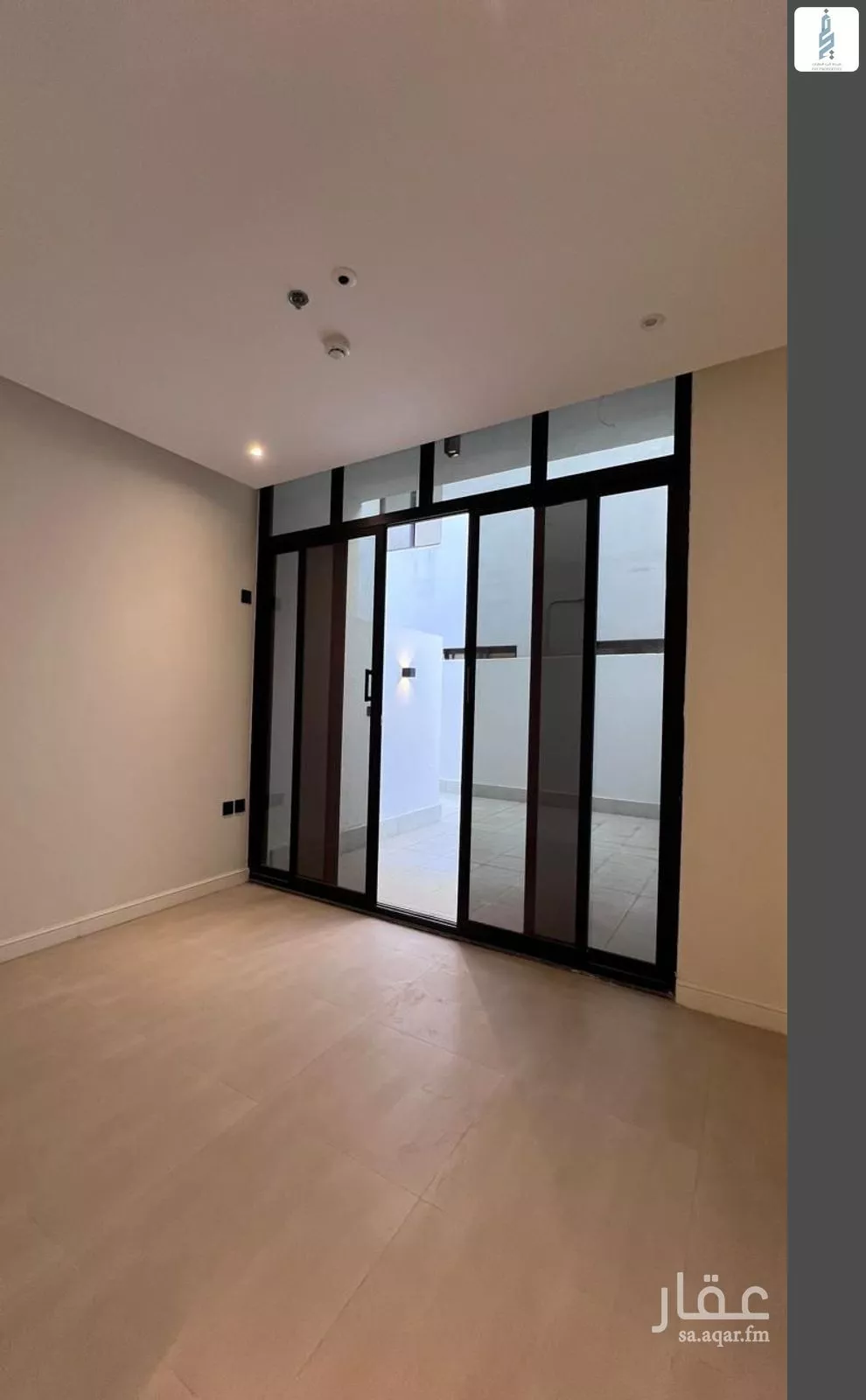 شقة 3 غرف في الملقا 5