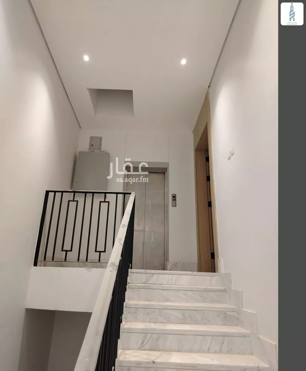 دور 3 غرف في العارض 2