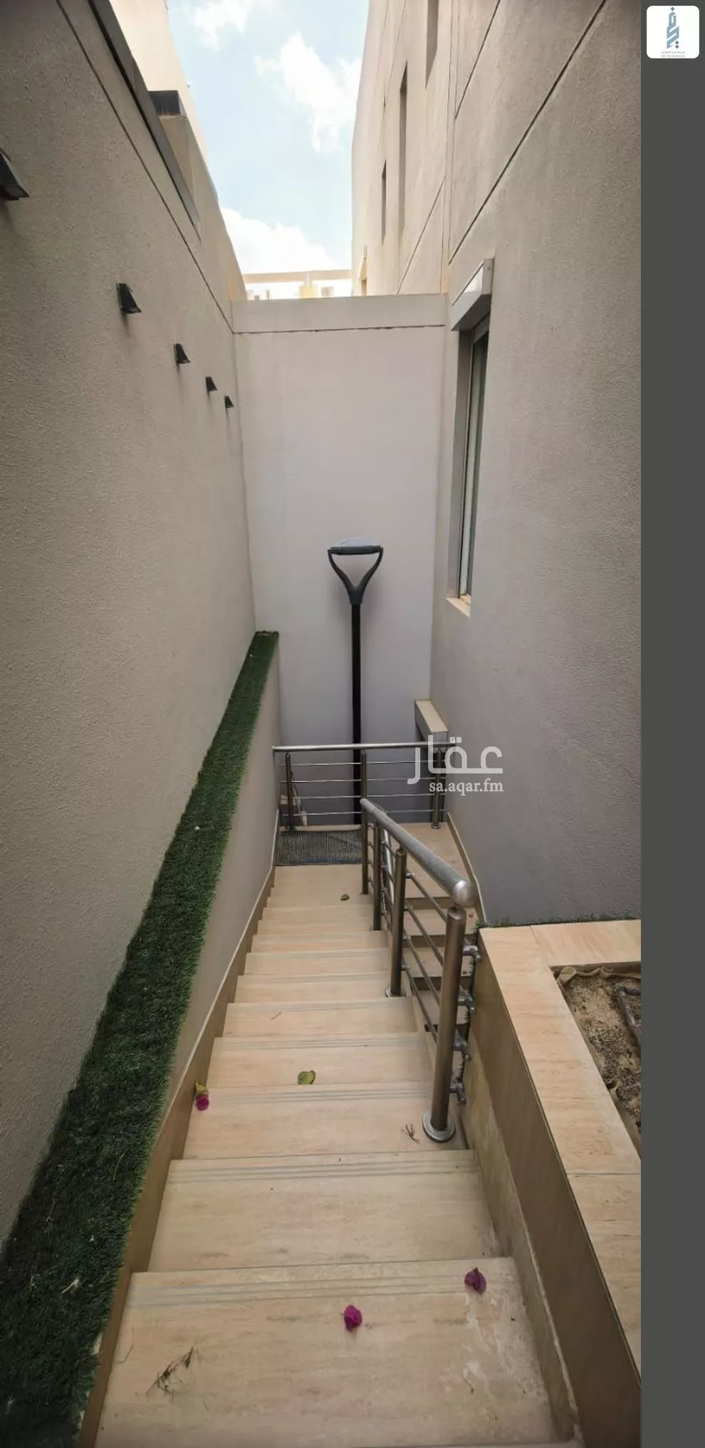 فيلا 4 غرف في الملقا 3