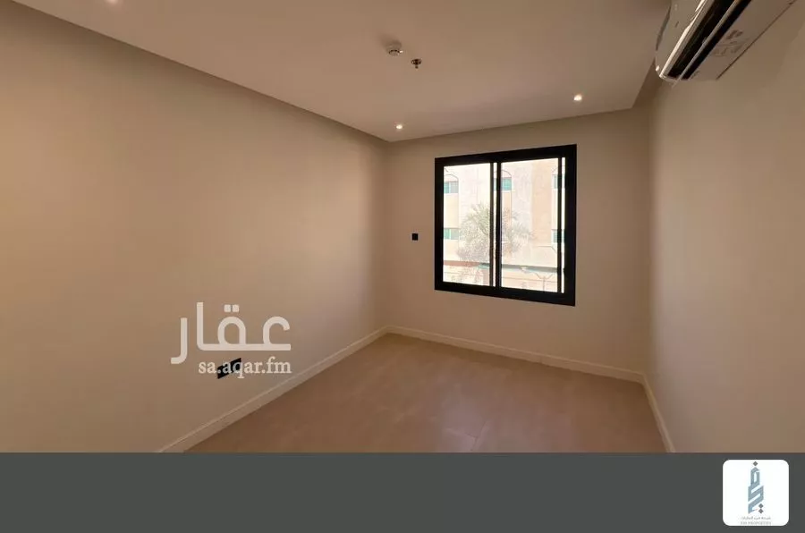 شقة 3 غرف في الملقا 4