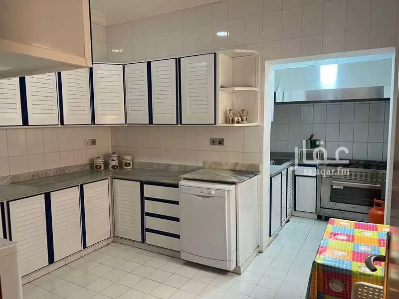 7 bedroom apartment in Bir Uthman, Madinah 8