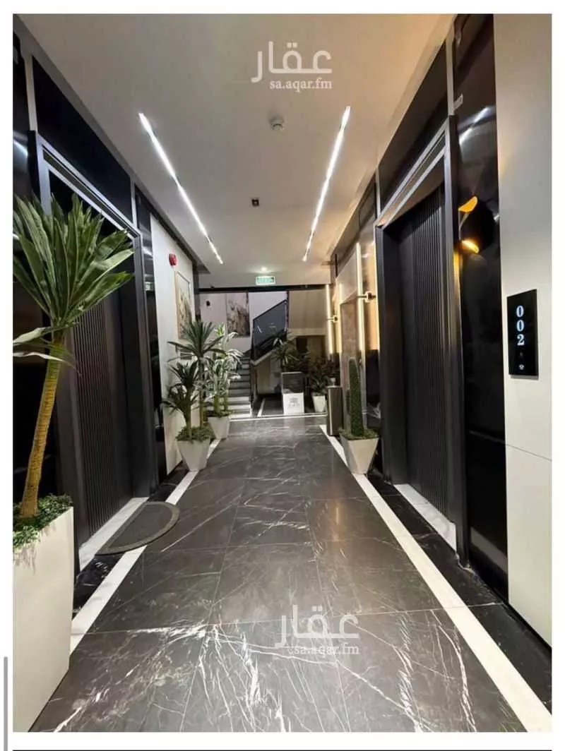 شقة 4 غرف في العارض 4