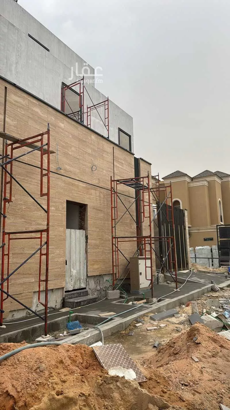 فيلا 5 غرف في الملقا 3