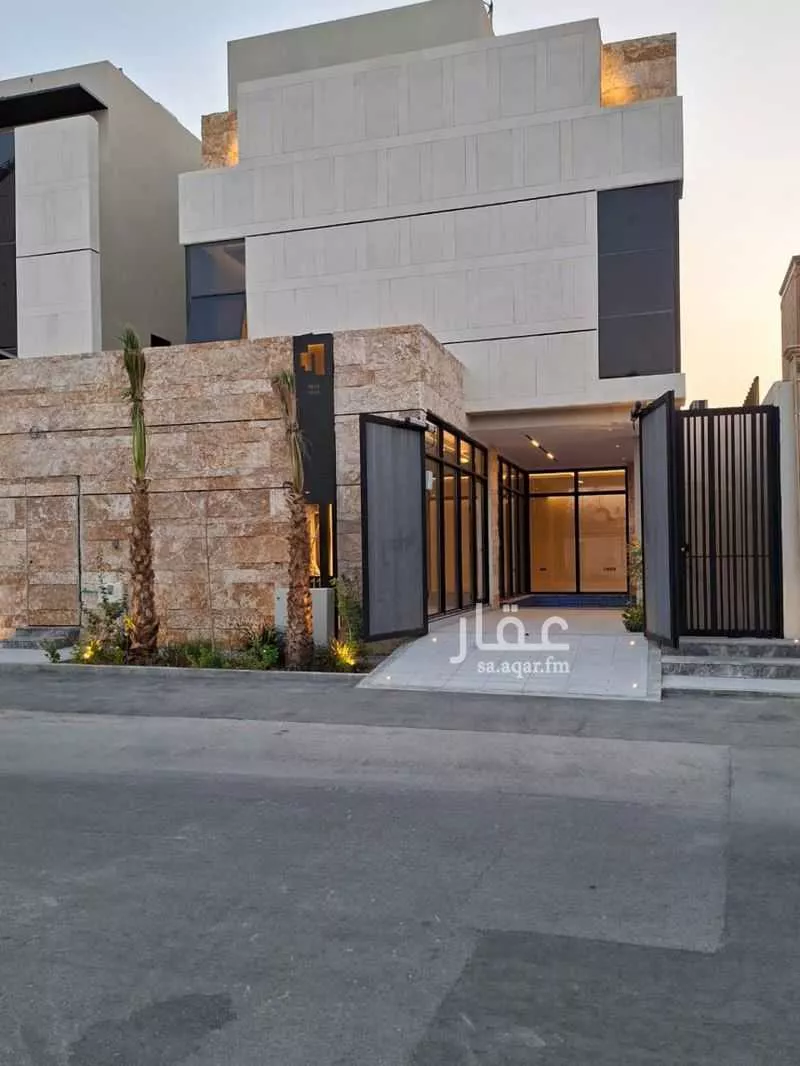 5 bedroom villa in Al Malqa, Riyadh 28