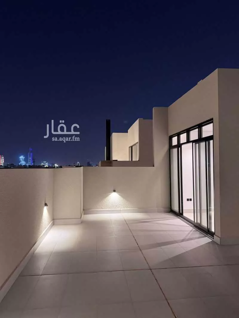 فيلا 5 غرف في الملقا 1