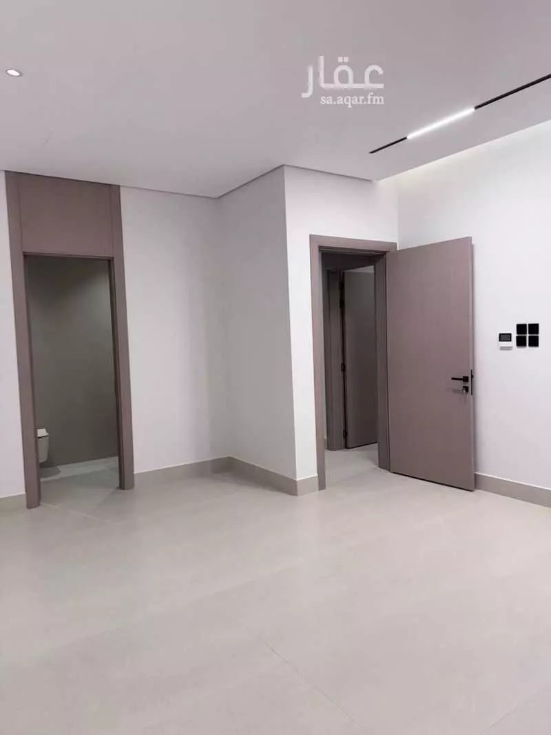 فيلا 5 غرف في الملقا 5