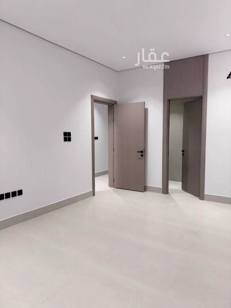 فيلا 5 غرف في الملقا 5