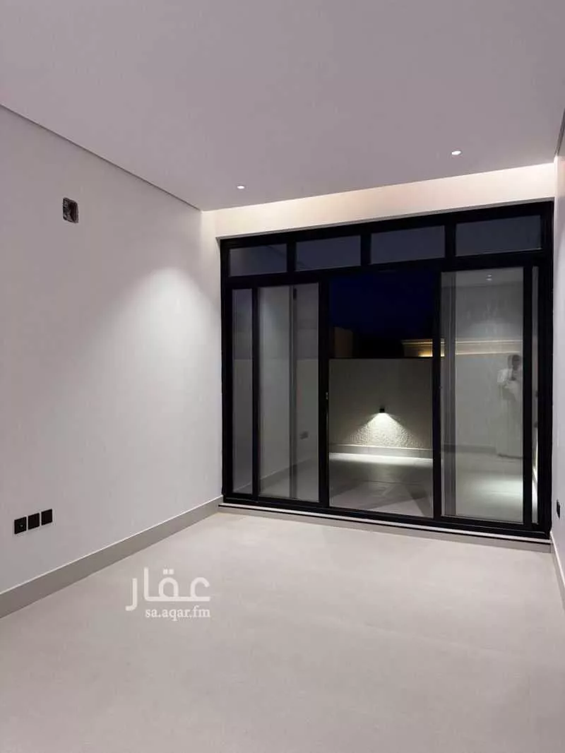 5 bedroom villa in Al Malqa, Riyadh 16