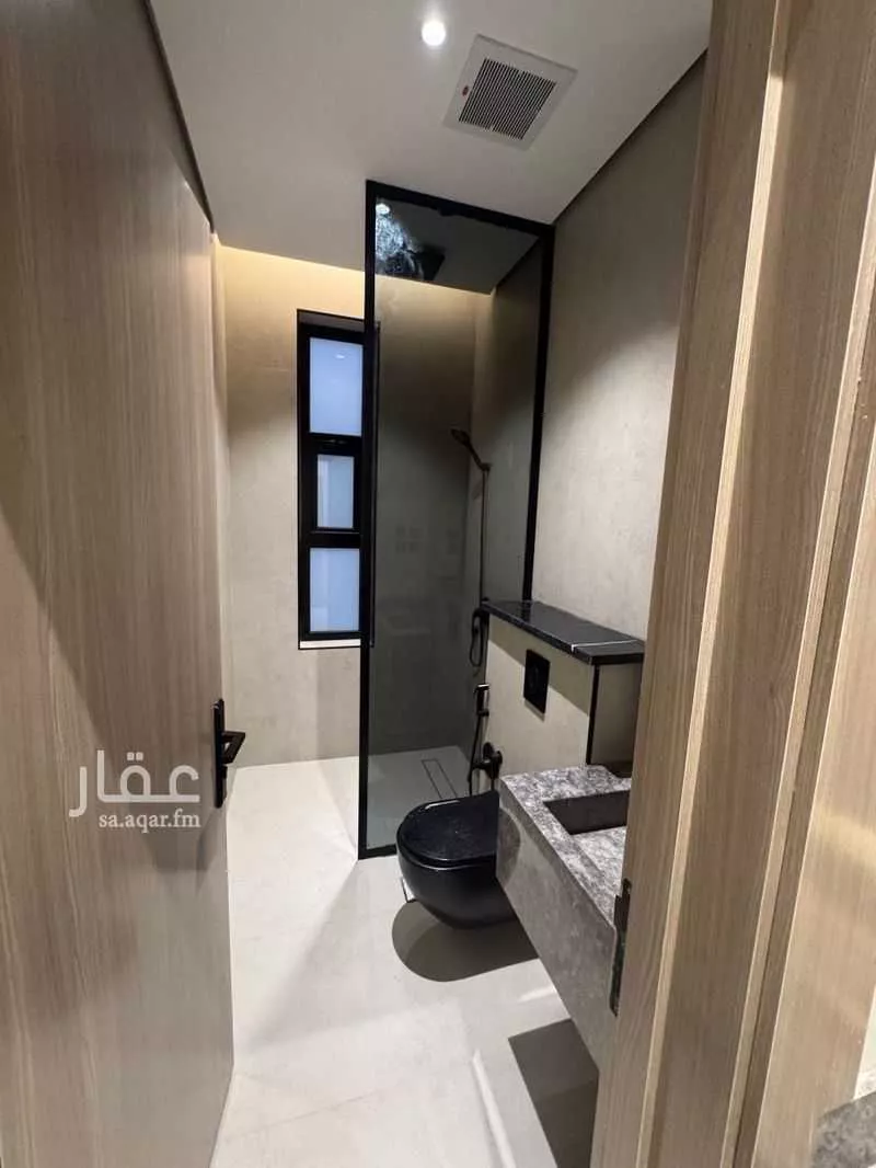 5 bedroom villa in Al Malqa, Riyadh 7