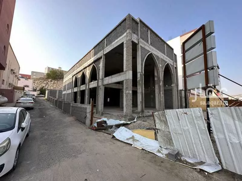 محل 496 م² في الشوقية 3