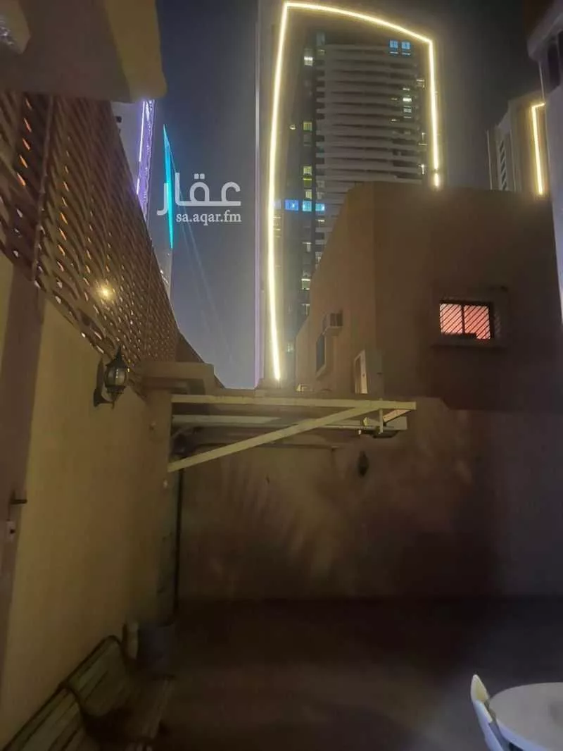 فيلا 5 غرف في العليا 1