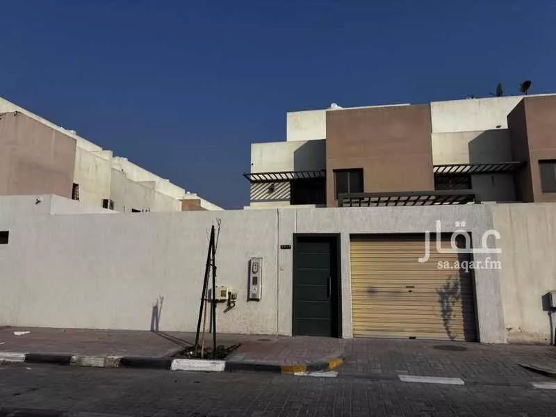 4 bedroom villa in Ash Sharq, Eastern Province 6