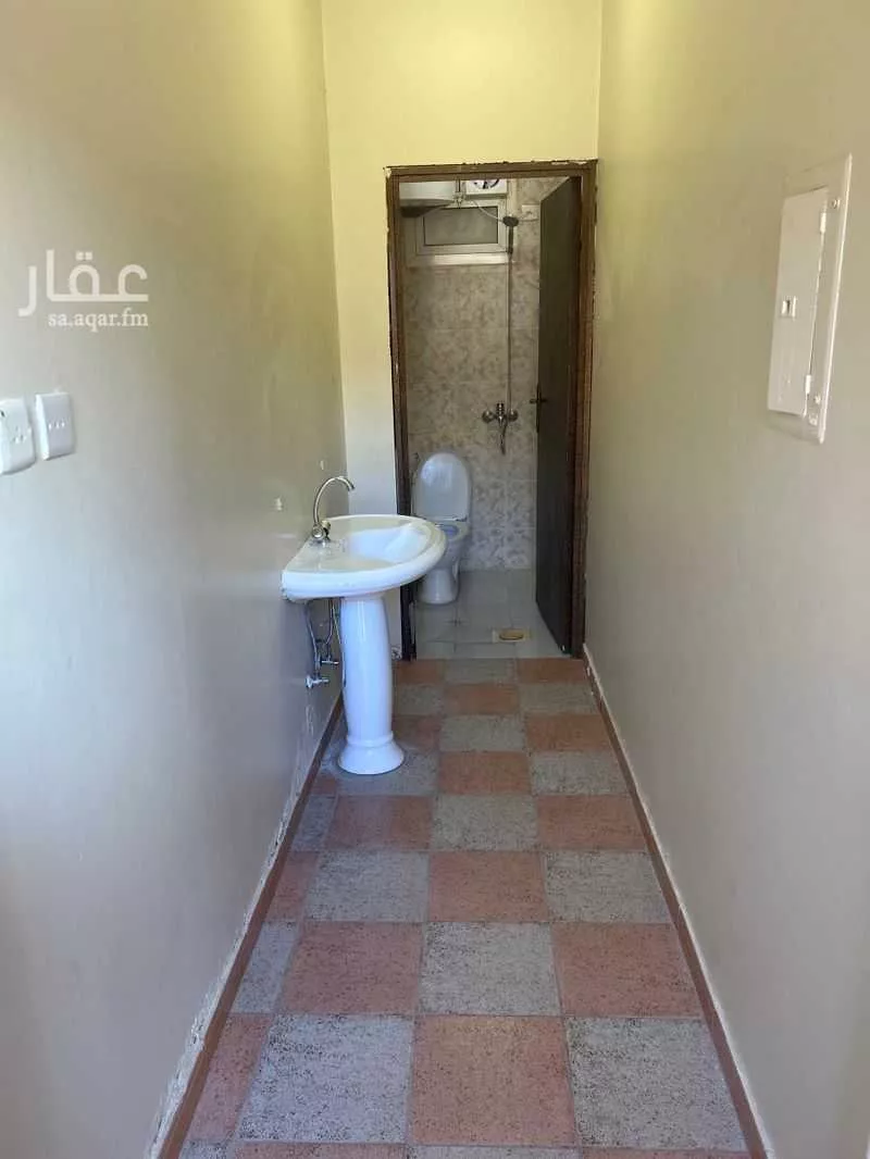 دور 1 غرف في الملقا 3