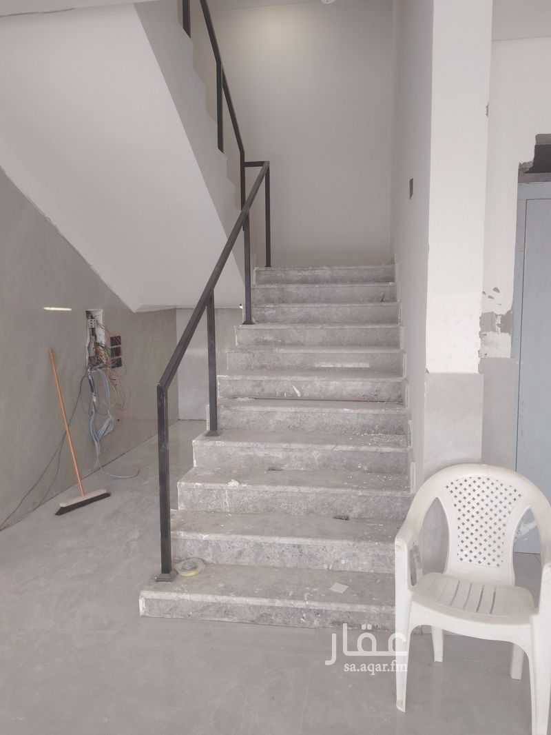 عقار 26 غرف في جدة 15