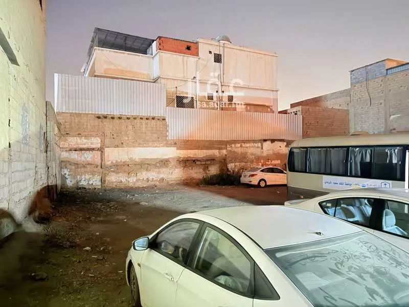 1015 sqm land in Al Wisham 2