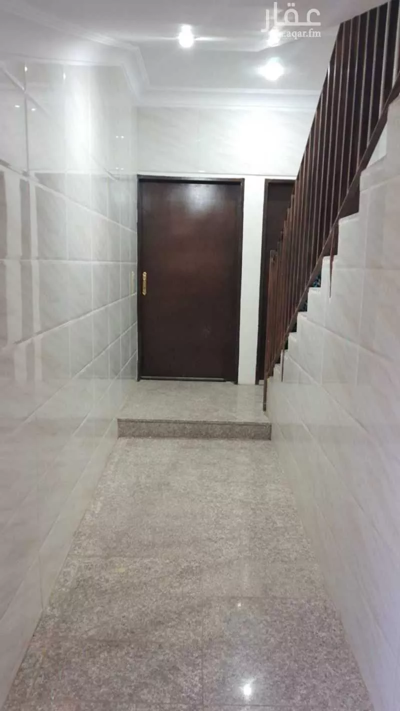 3 bedroom apartment in Al Aziziyah, Riyadh 14