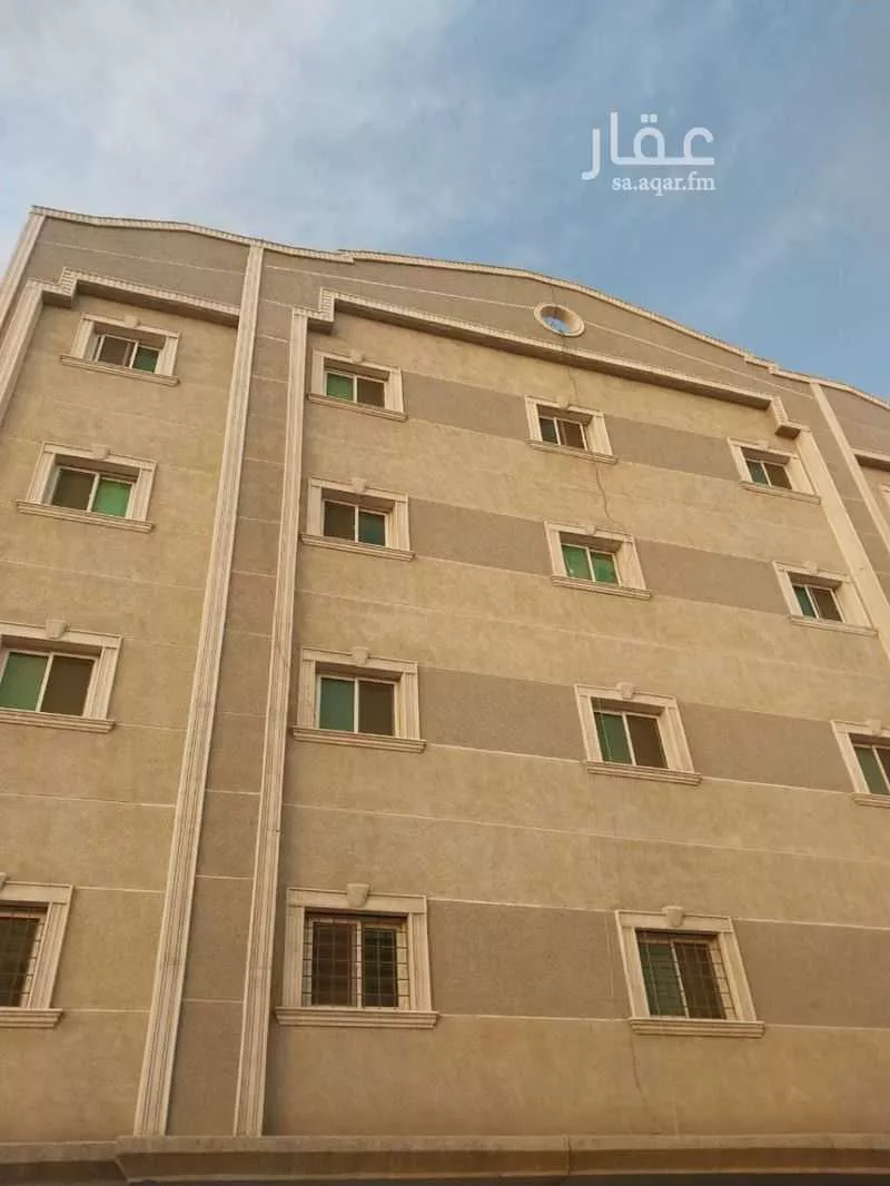 عمارة 705 م² في الخبر الجنوبية