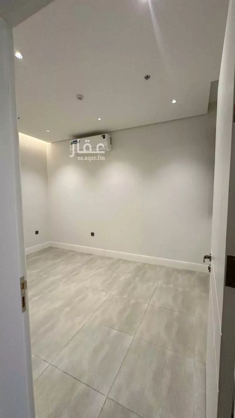 شقة 3 غرف في الملقا 5