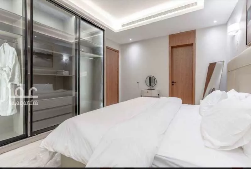 شقة 3 غرف في الملقا 2