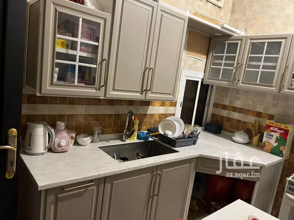 شقة 4 غرف في المنتزه 3