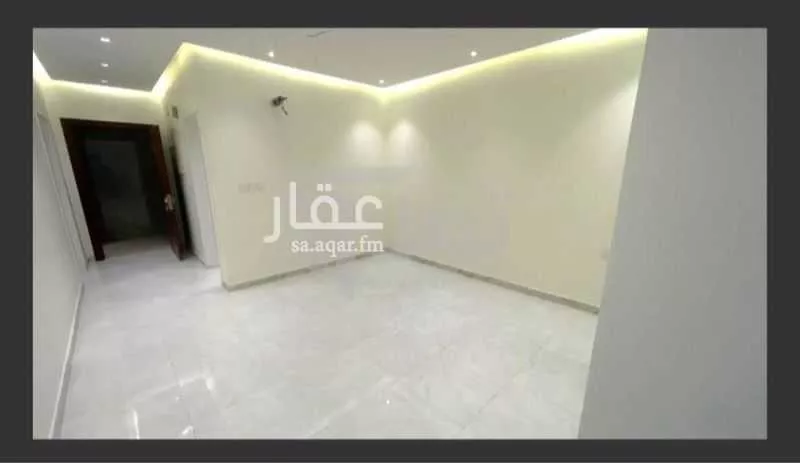 شقة 4 غرف في الصفا 5