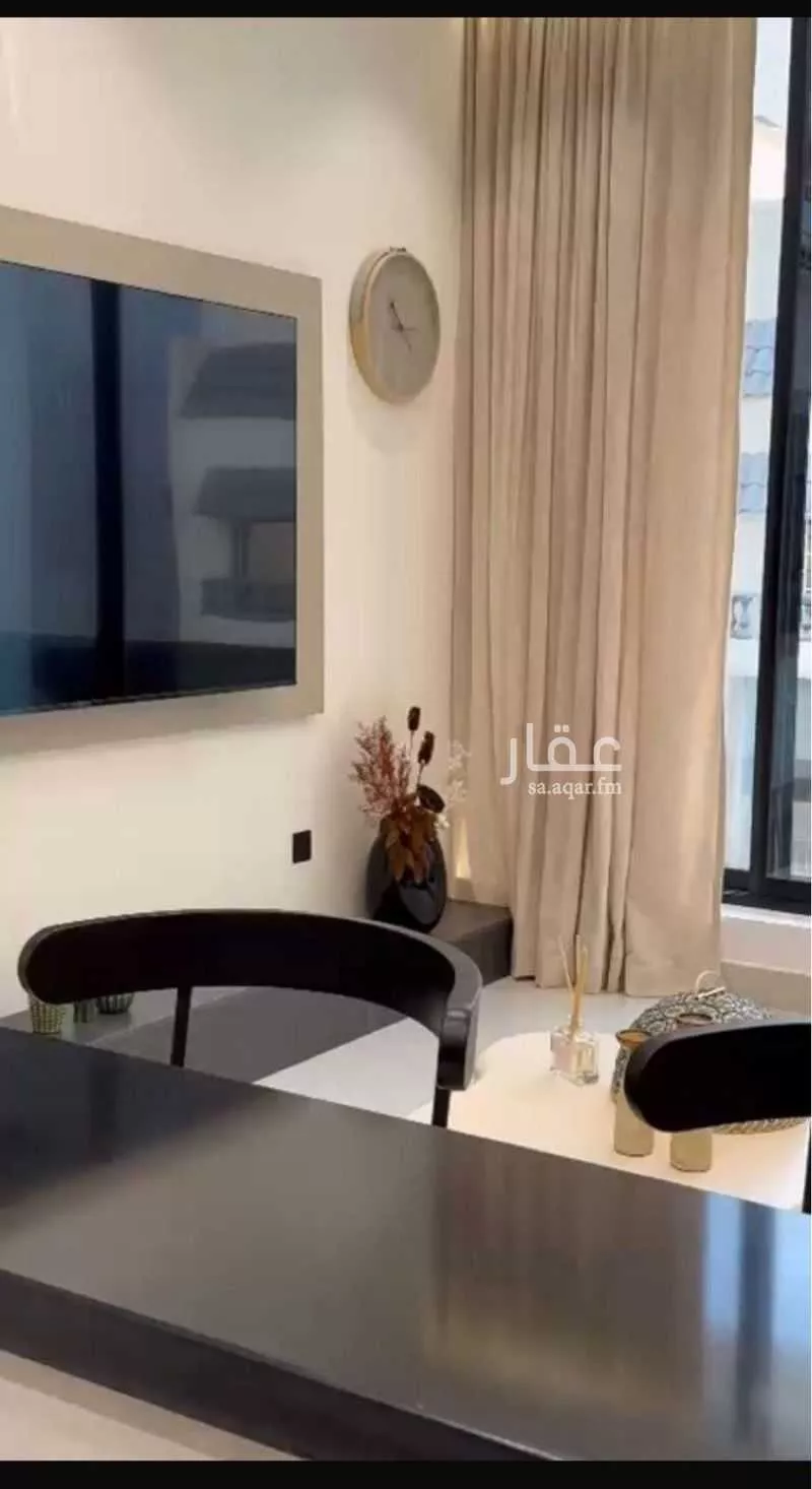 شقة 4 غرف في الروضة 3