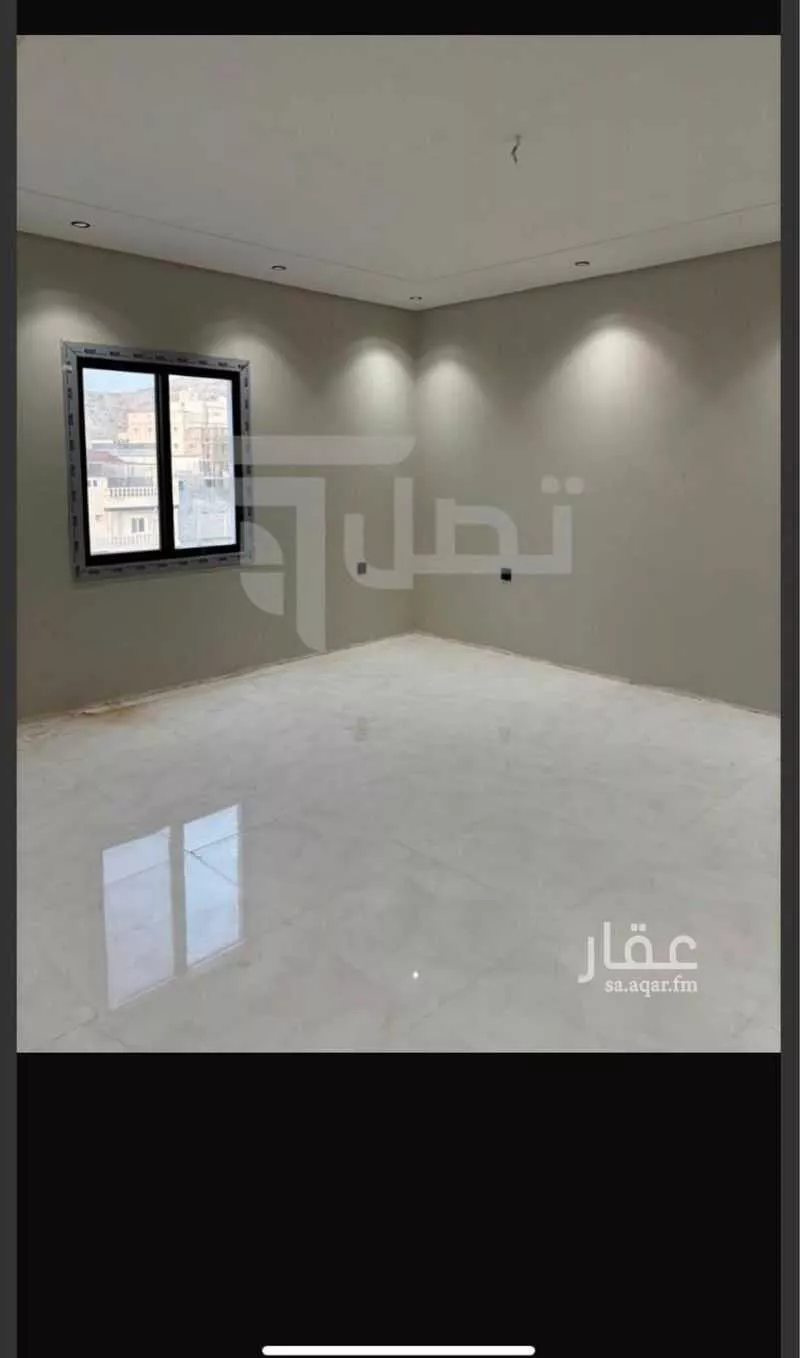 شقة 5 غرف في الملك فهد 2