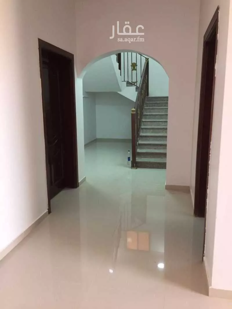 عمارة 800 م² في نبلاء 2