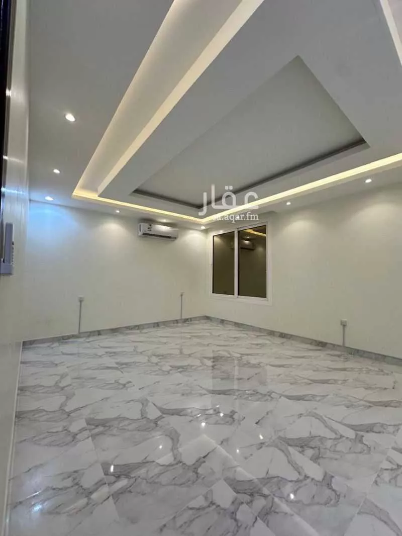 5 bedroom villa in Al Nakheel, Riyadh 4