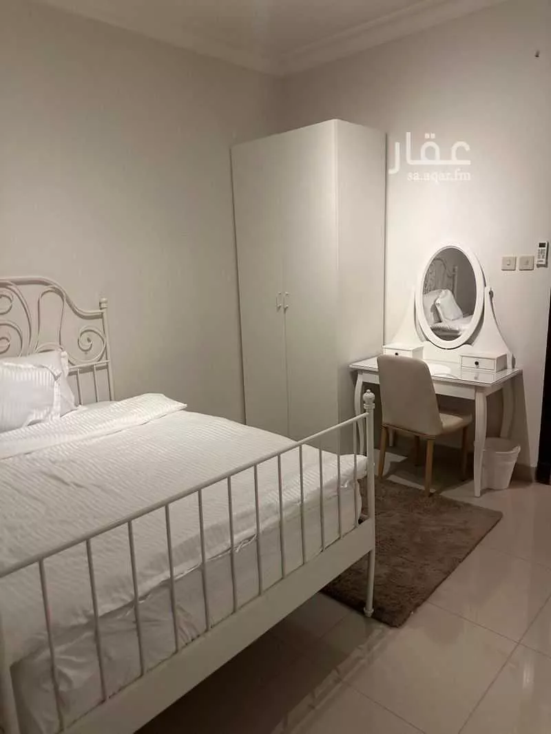 3 bedroom floor in Al Wadi 2