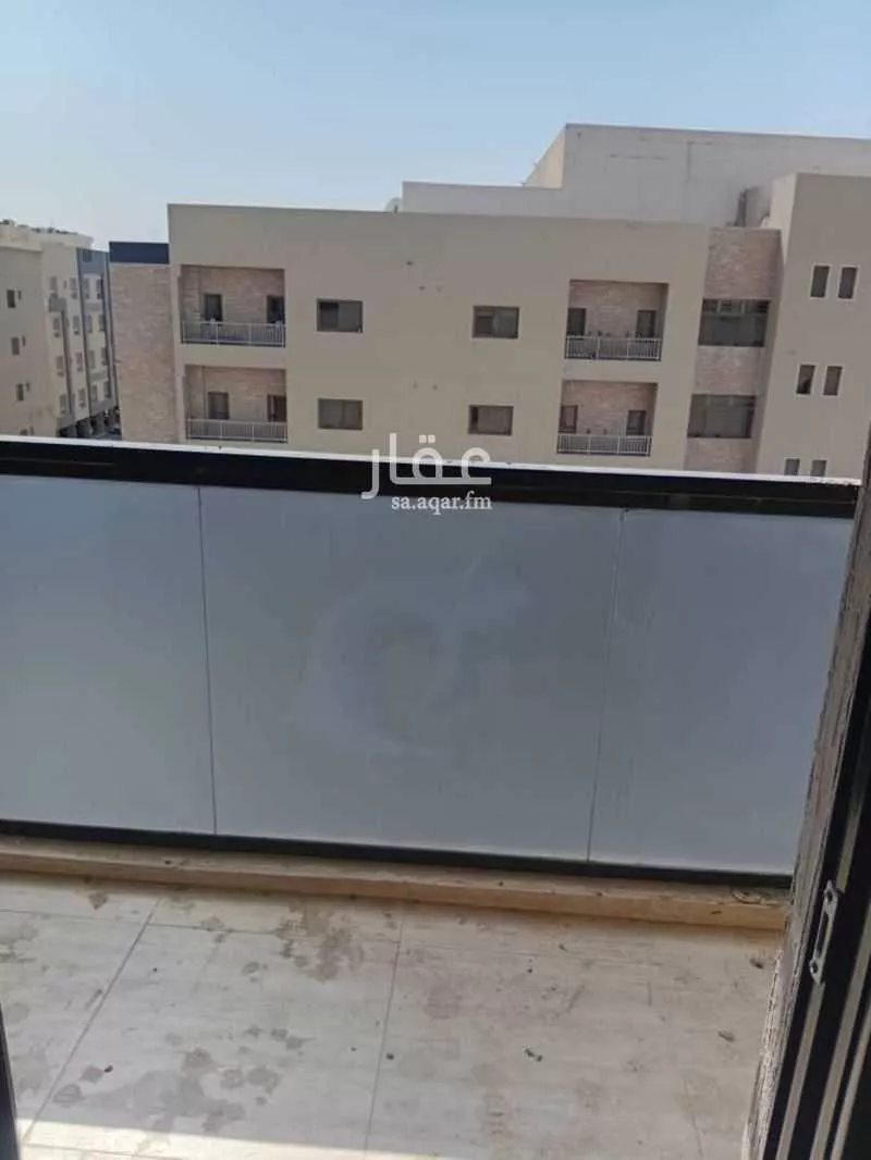 3 bedroom apartment in Al Hamra, Eastern Province 9