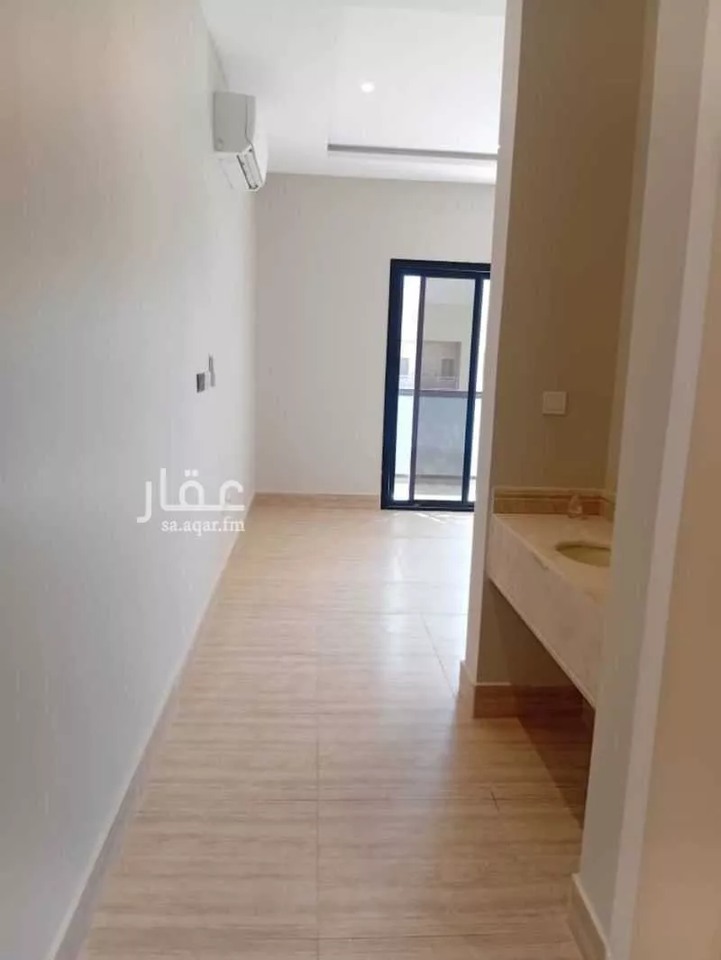 3 bedroom apartment in Al Hamra, Eastern Province 4