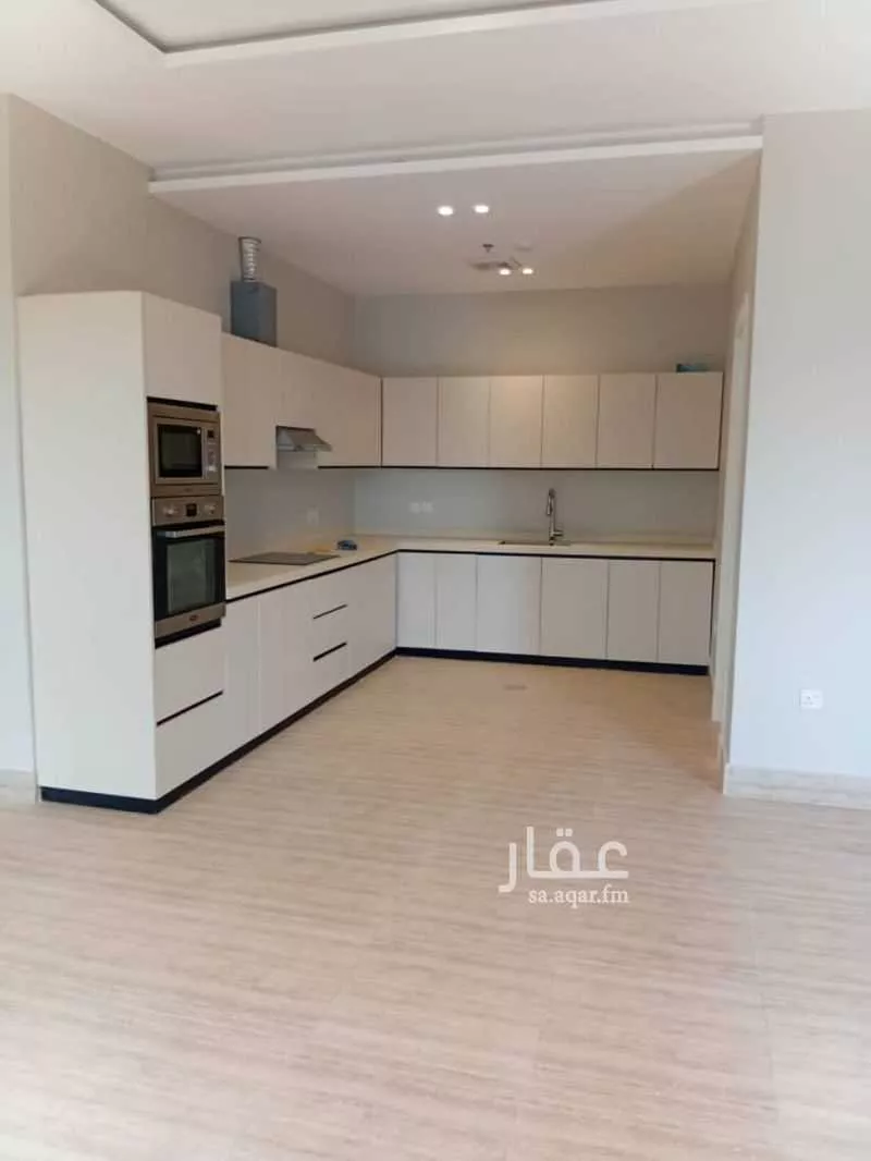 3 bedroom apartment in Al Hamra, Eastern Province 7