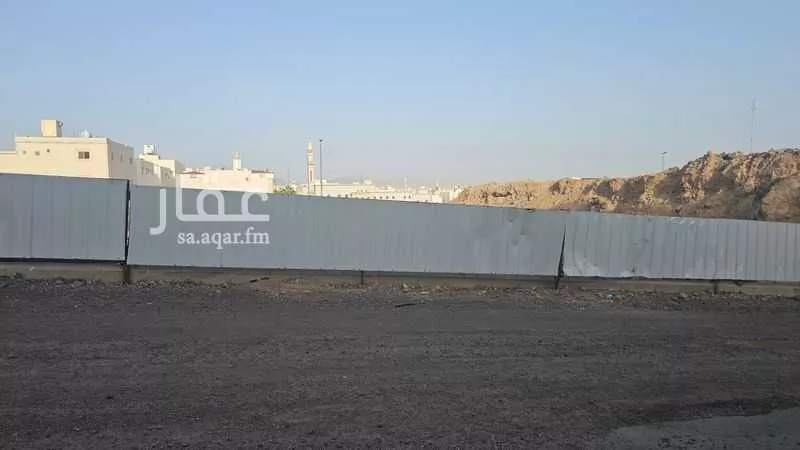 أرض 1218 م² في مذينب 2