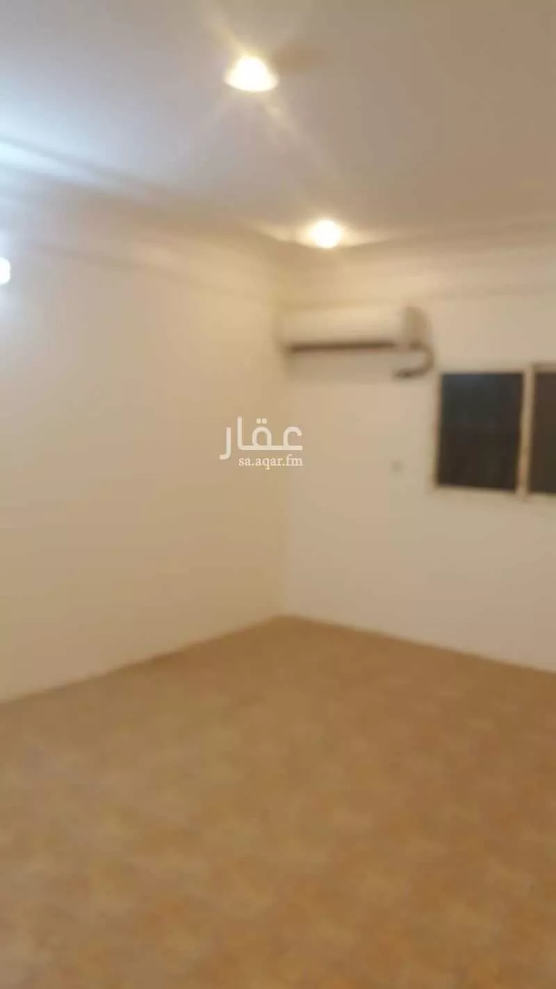 5 bedroom villa in Shubra, Riyadh 21