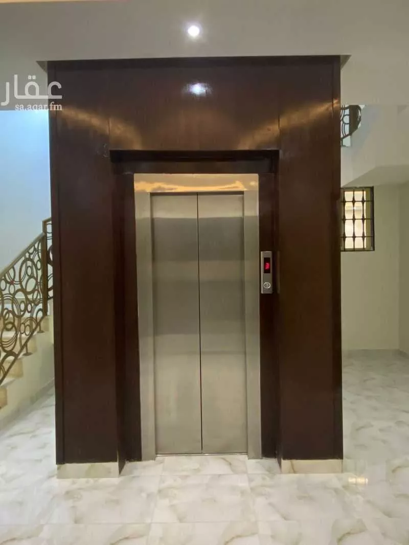 5 bedroom apartment in Dhahrat Al Badiah, Riyadh 9