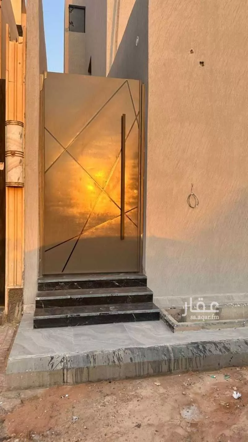 3 bedroom floor in Dhahrat Namar 2