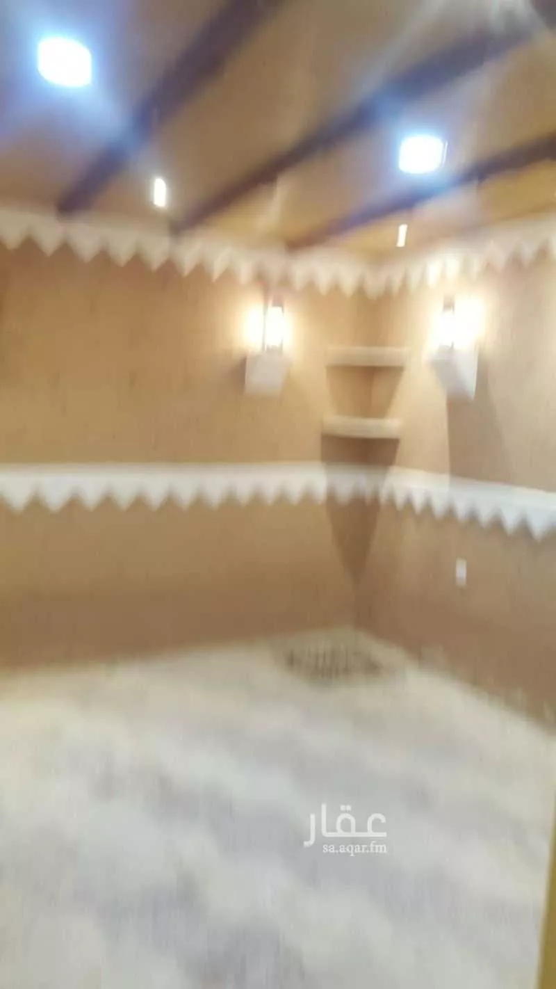 5 bedroom villa in Shubra, Riyadh 18