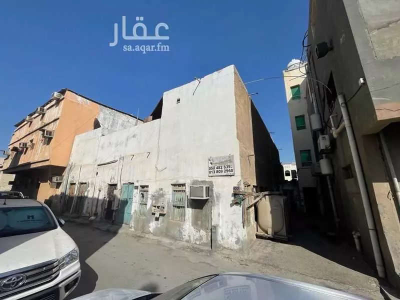 عمارة 296 م² في الخليج 3