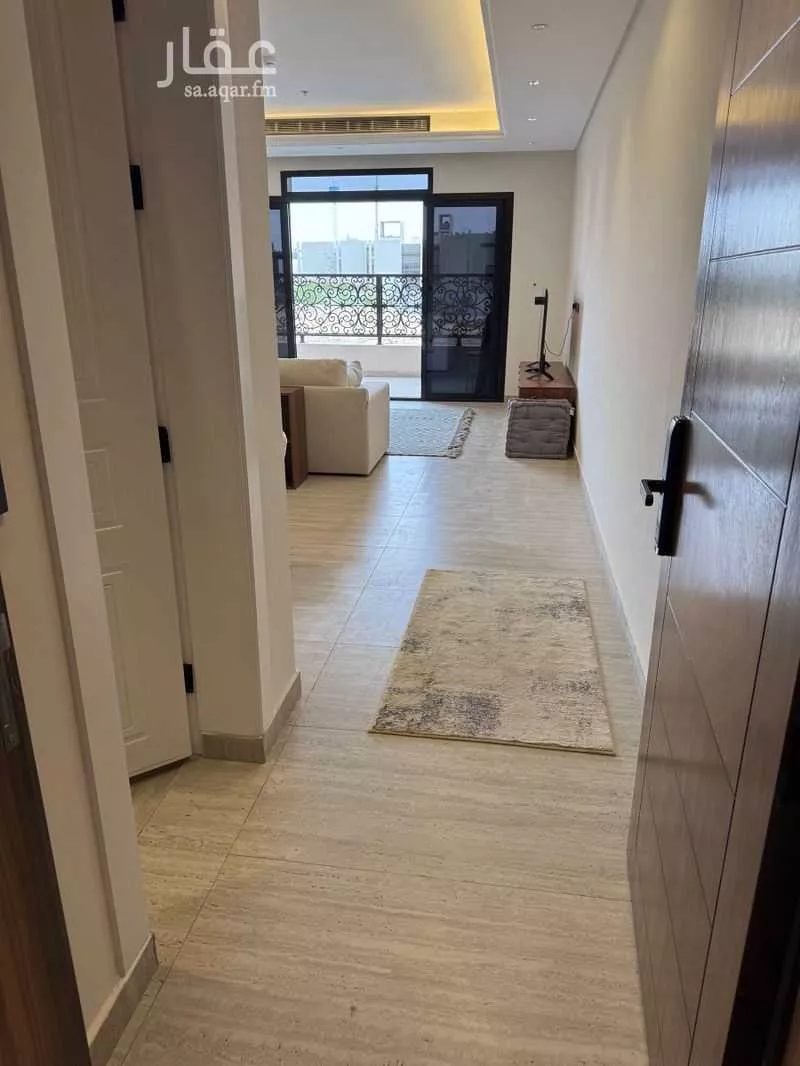 شقة 3 غرف في العقيق 5