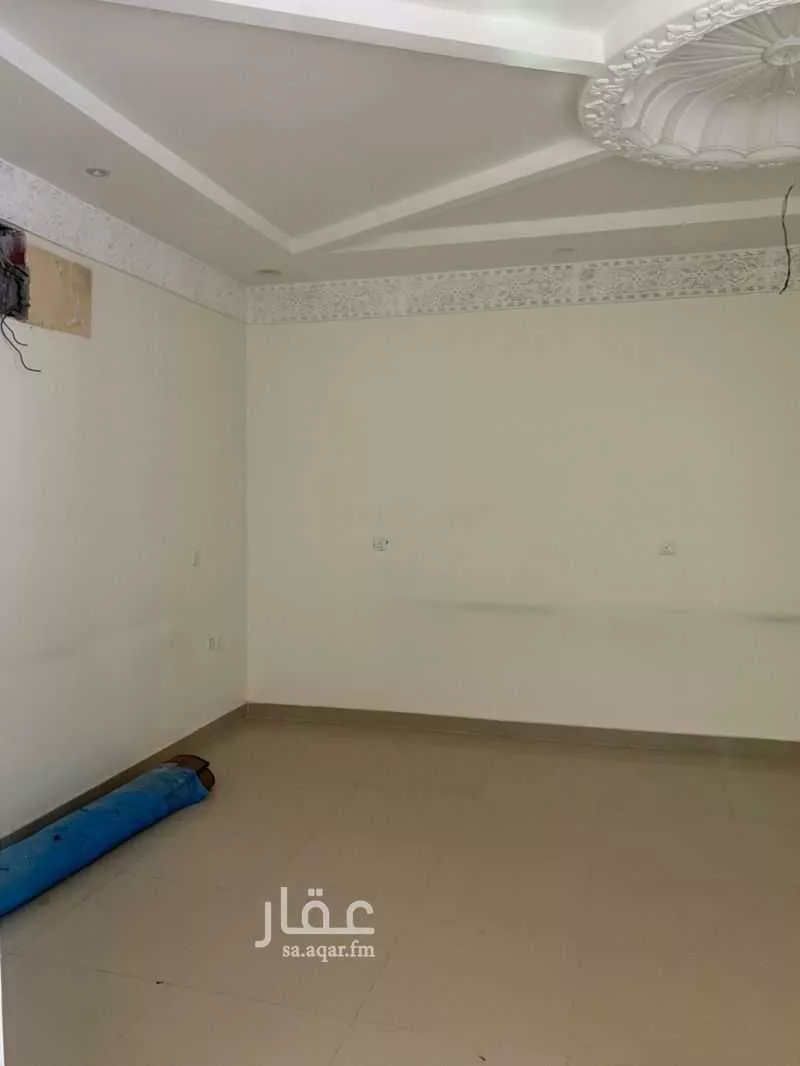 5 bedroom villa in Ishbiliyah 4