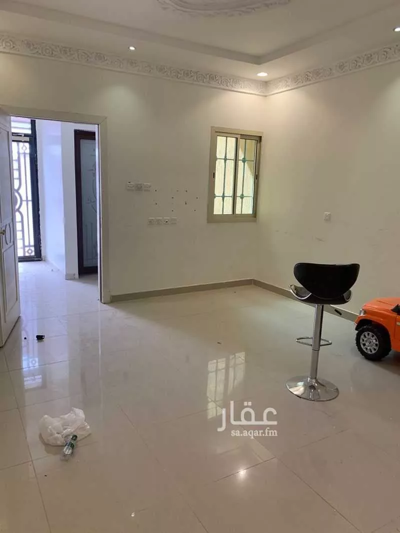 5 bedroom villa in Ishbiliyah 3