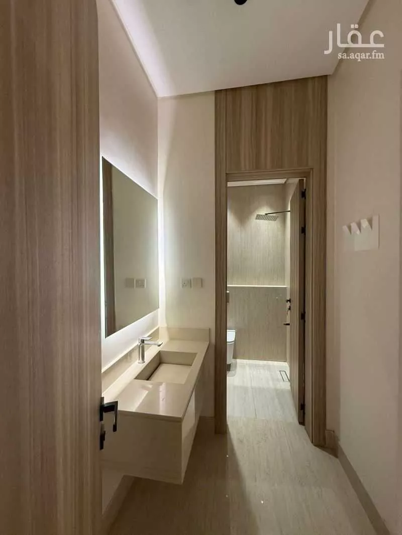 4 bedroom floor in Al Safa 1