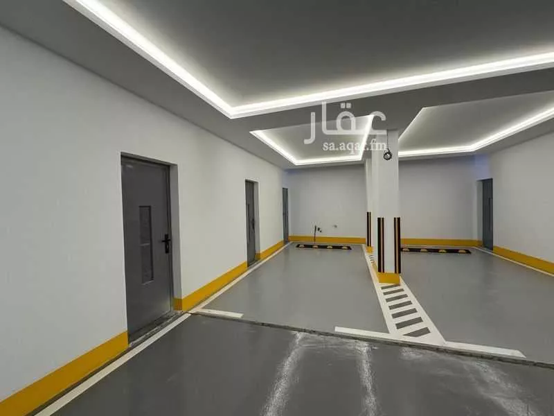 6 bedroom apartment in Al Salamah 4