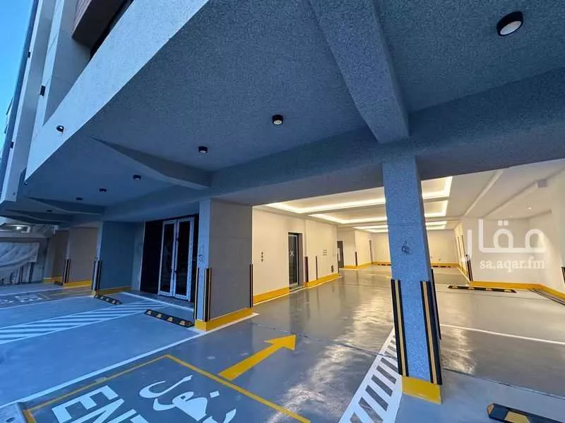 6 bedroom apartment in Al Salamah 2