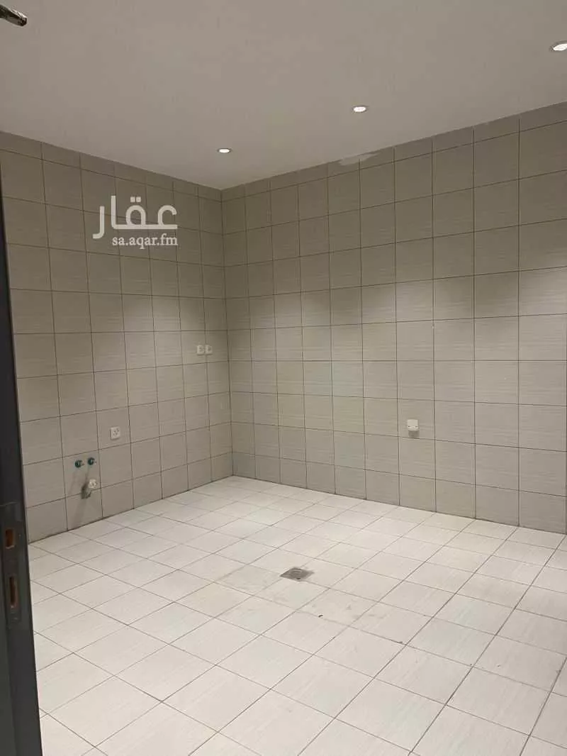 شقة 6 غرف في الواحة 3